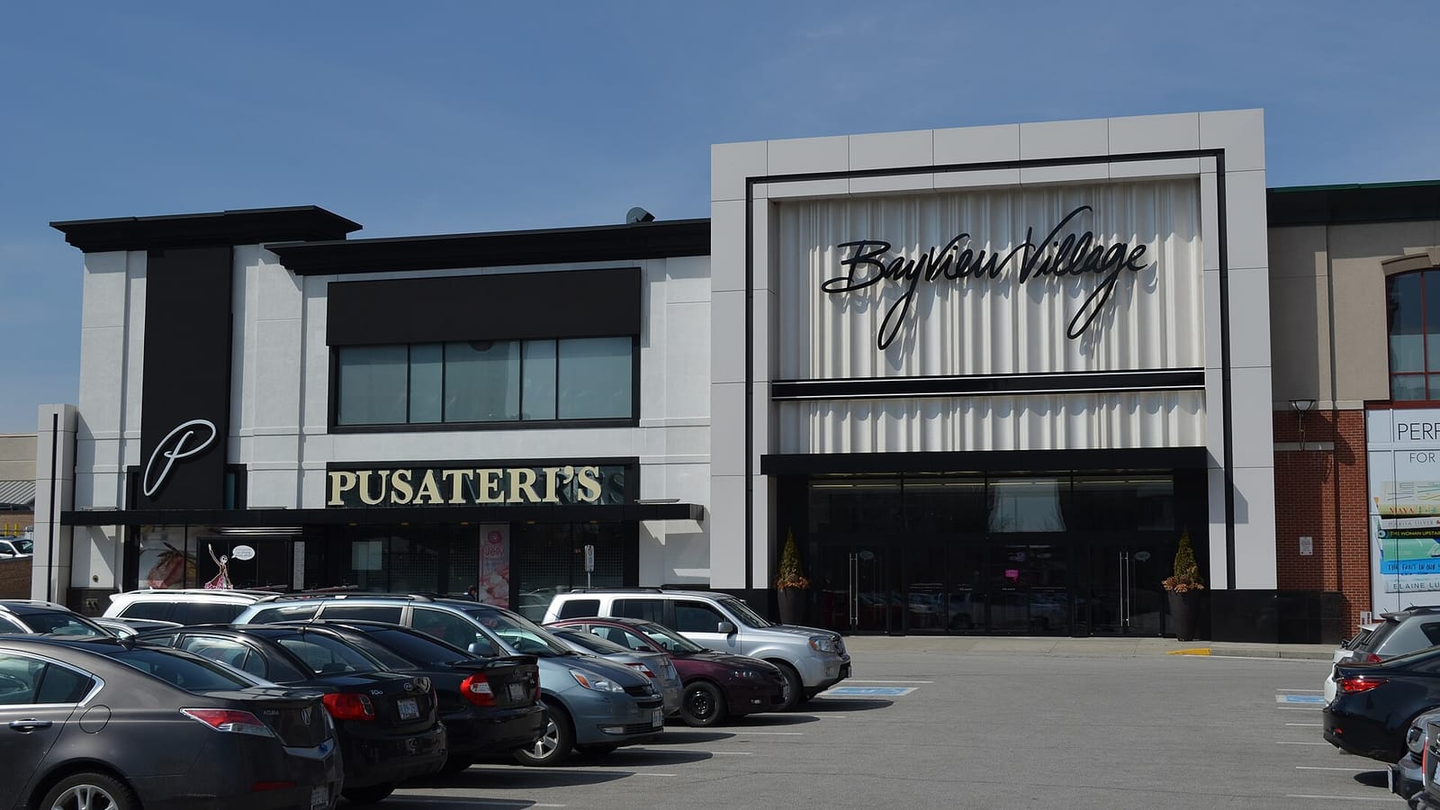 Bayview Village shopping centre — Bayview Village